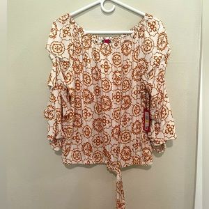 Vince Camuto Desert Summer Top M